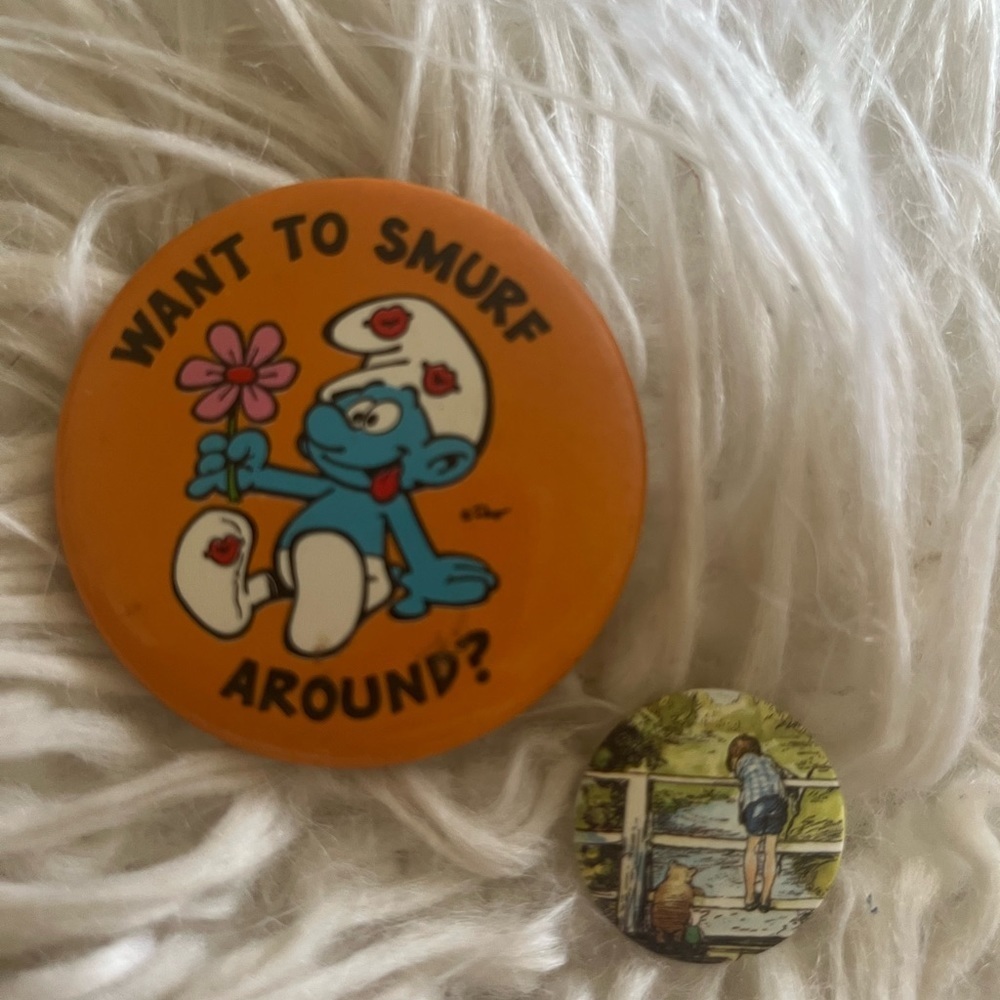 Vintage pins Smurf and Winnie the Pooh